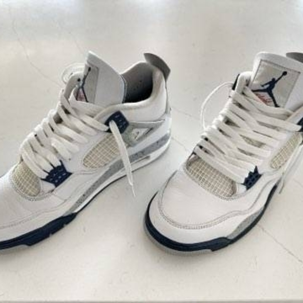 Nike Air Jordan 4 Retro 'Midnight Navy'
